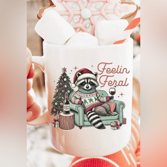 Feelin Feral 🦝 Christmas Mug NEW 🎁🎄🎅🏻 - Picture 1 of 1